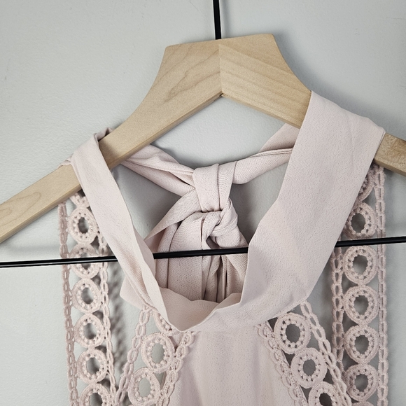 Lulu’s Pink Halter Mini Dress Crochet Large - Picture 5 of 13